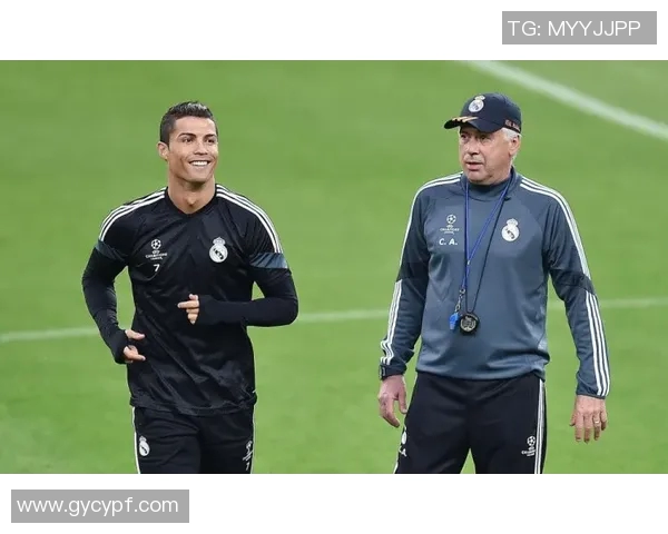 球员社交动态：C罗最新社媒热帖盘点