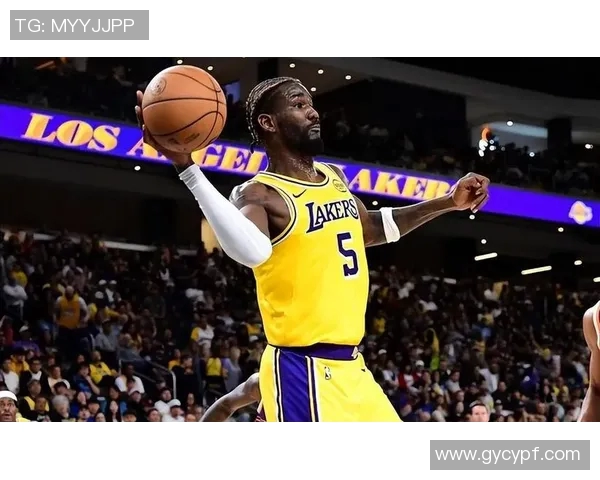 NBA交易新闻：湖人队迎来重磅新援